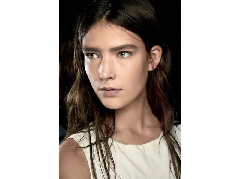 trucco-occhi-tendenze-primavera-estate-2016-mac-cosmetics-j-galliano