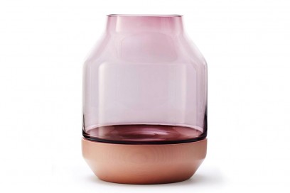 «Elevated Vase» di Muuto