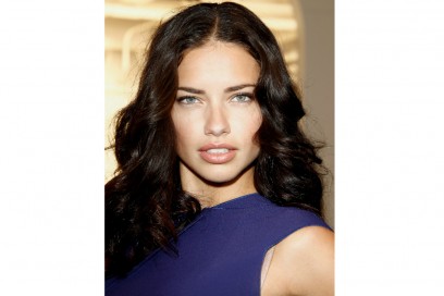 Adriana Lima Make Up 1