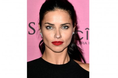 Adriana Lima Make Up 6