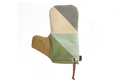 Ferm Living – Triangle Oven Mitt