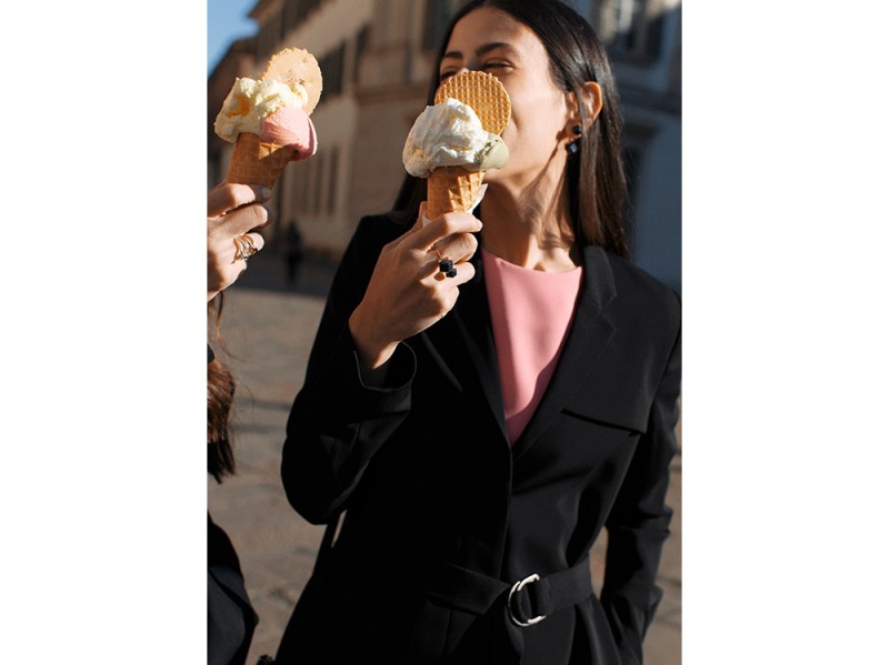 Gilda-Ambrosio-&-Diletta-Bonaiuti-&-Other-Stories-9