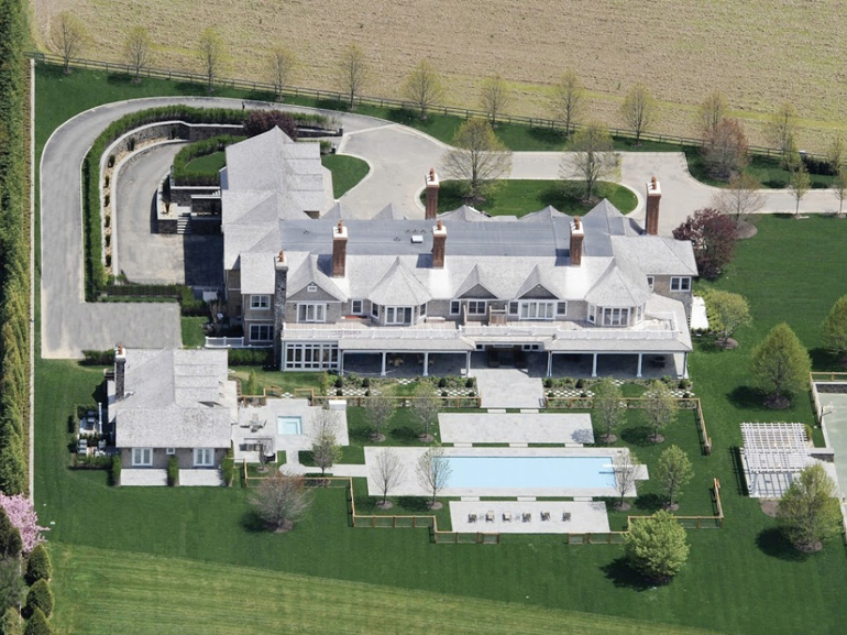 La proprieta dall’alto