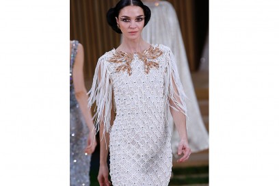 Mariacarla-Boscono-chanel-2016