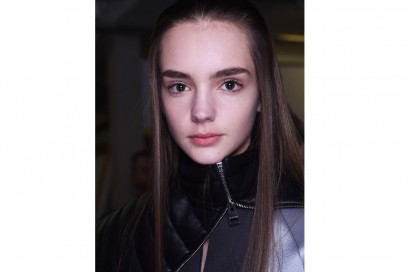 NARS-J.W.-Anderson-AW16-Beauty-Look-1