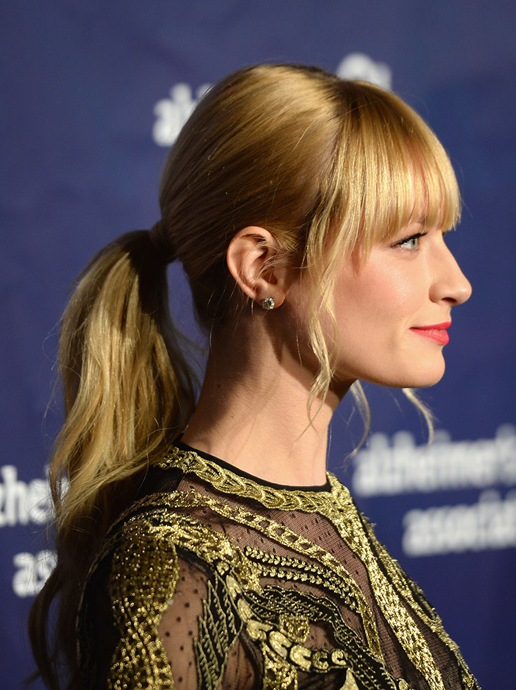 beth-behrs-look-capelli-11
