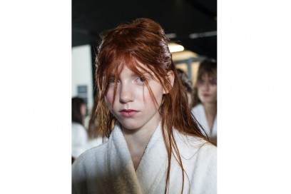 christopher-kane-autunno-inverno-2016-backstage-beauty-1
