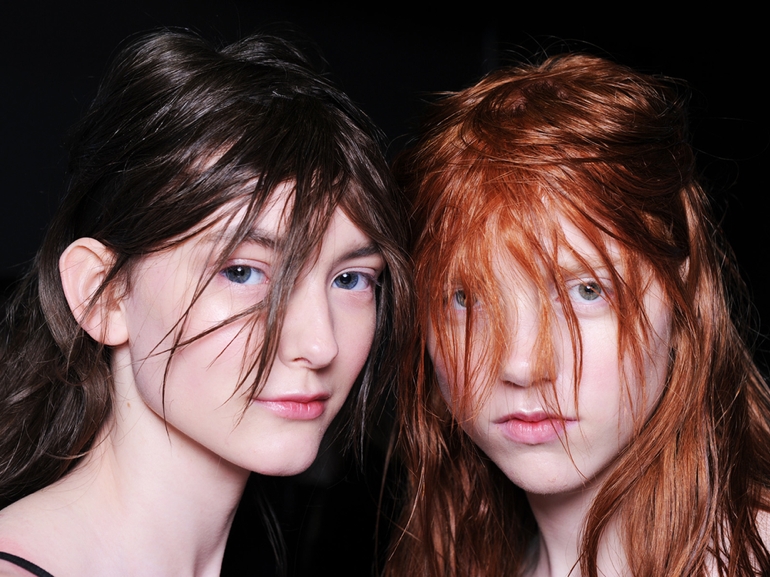 cover-christopher-kane-autunno-inverno-2016-backstage-beauty-mobile