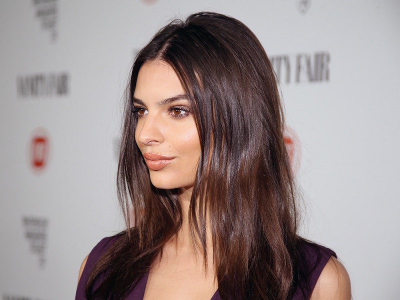 emily-ratajkowski-capelli-02