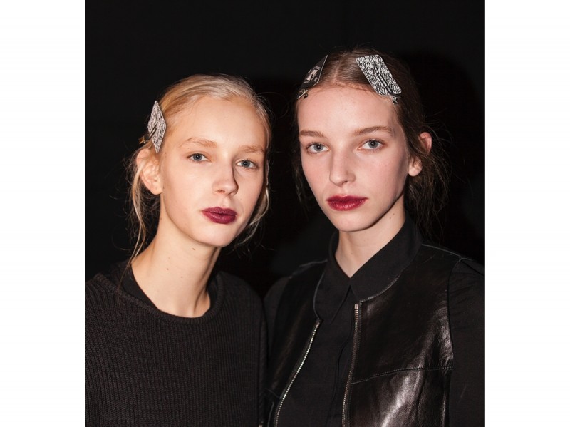 erdem-autunno-inverno-2016-backstage-beauty-15