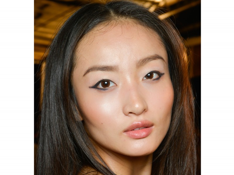 eyeliner-tendenze-primavera-estate-2016-Zang-Toi