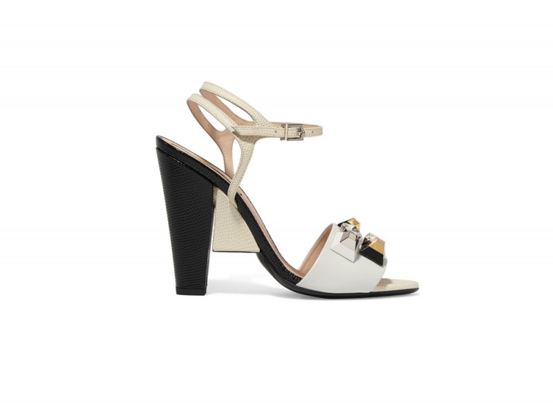 fendi-sandali-borchie-con-gemme