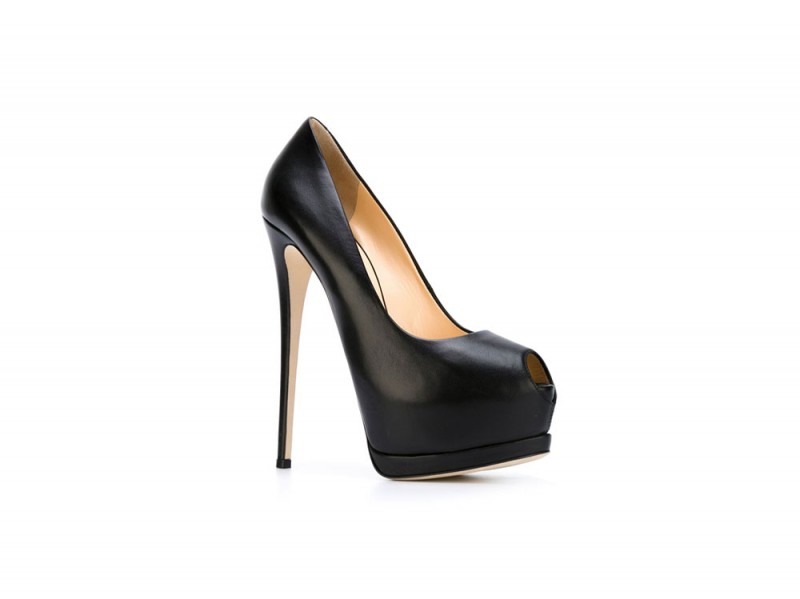 giuseppe-zanotti-design-farfetch