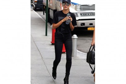 hailey-baldwin-cappellino-olycom