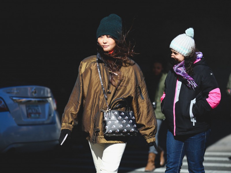 nyc-day-3-giacca-metal-borsa-fiori