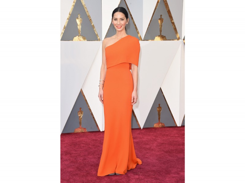 olivia-munn-oscar-2016