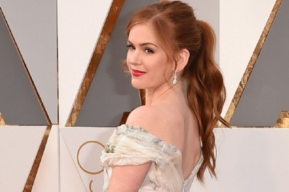 oscar-2016-beauty-look-isla-fisher