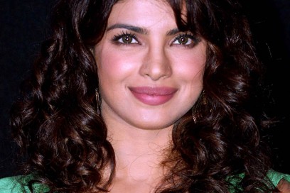 priyanka-chopra-beauty-look-01