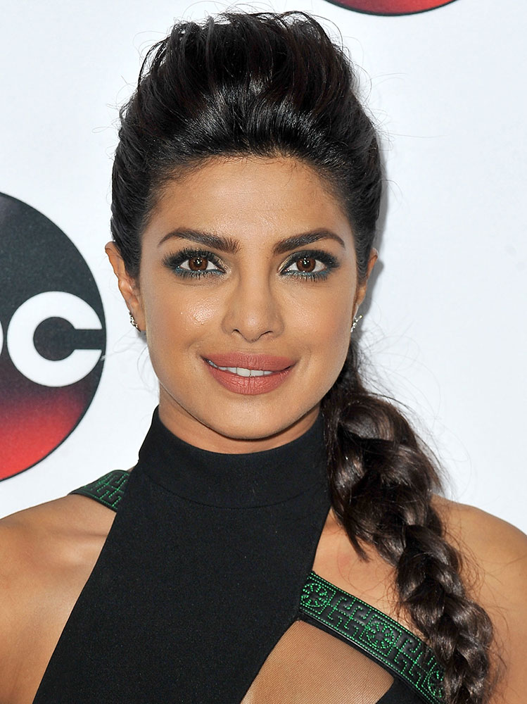 priyanka-chopra-beauty-look-12