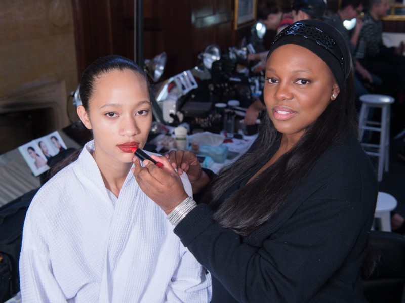 viktoria-beckham-autunno-inverno-2016-Max Factor x Victoria Beckham AW16 Pat McGrath