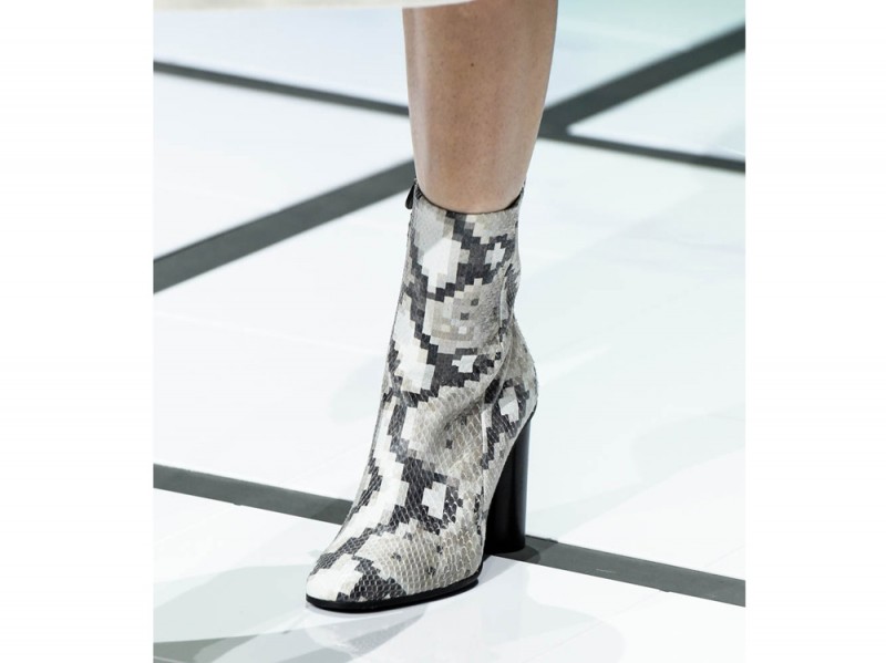 Anya-Hindmarch_clp_W_F16_LO_019