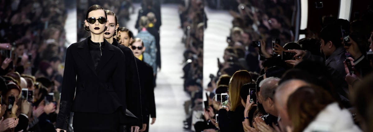 COVER-dior-sfilata-fw-2016-DESKTOP
