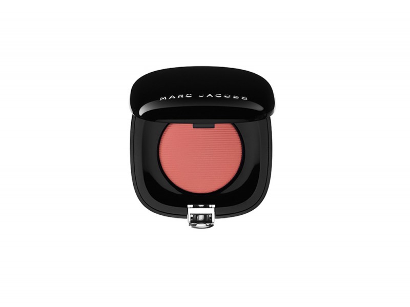 Colore-deciso-anche-per-Marc-Jacobs-Beauty-Shameless-Bold-Blush-in-204-Obsessed-Pink