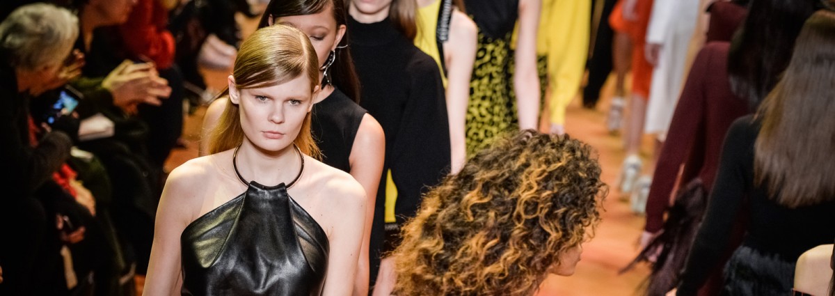 cover-mugler-16-desktop