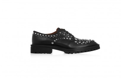 derby-shoes-con-borchie-givenchy