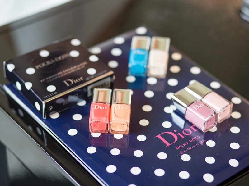 dior-polka-dots-manicure-smalti