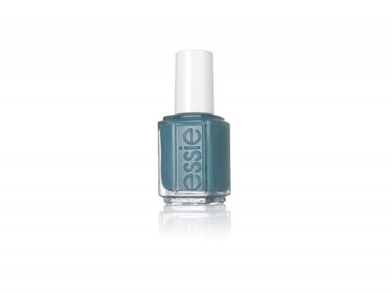 essie-Pool-side-service_EssieSpringCollection2016