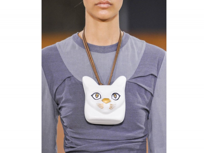 loewe-monile-cat
