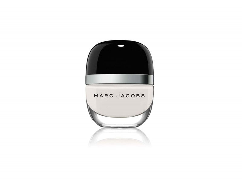 marc-jacobs-white-snow