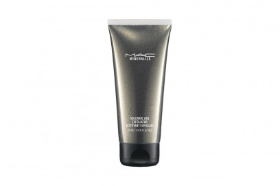 skin-care-viso-black-mac-mineralize-volcanic-ash-exfoliator