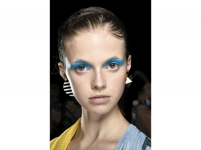 trucco-occhi-colorato-primavera-estate-2016-missoni-2085-ss16-pw_high2