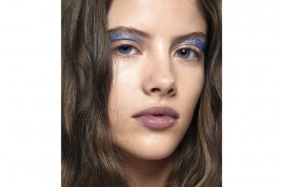 trucco-occhi-glitter-primavera-estate-2016-MAC—g-valli-2128-ss16-pw_high2