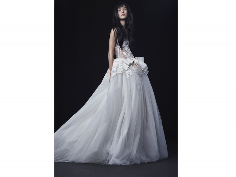 1444748344_f_VeraWang_SS16Bridal_Look7
