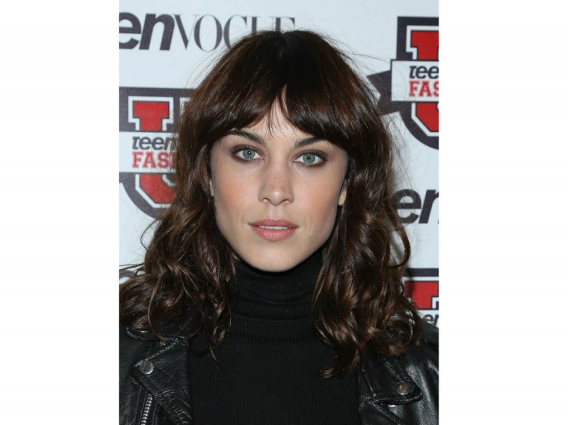 Alexa-Chung-capelli-a-tutto-riccio