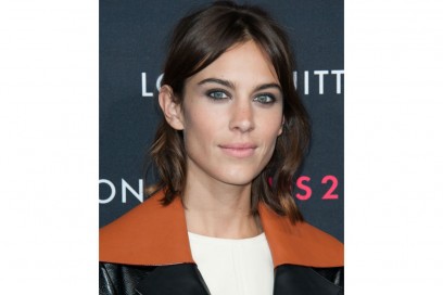 Alexa-Chung-capelli-ciocche-in-liberta