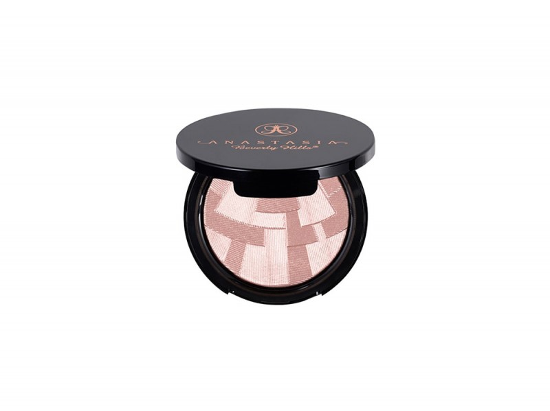 anastasia beverly hills illuminator riviera-cc beautybay