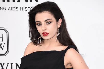 charlie xcx make up 7