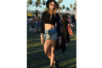 coachella-crop-top-e-cappello