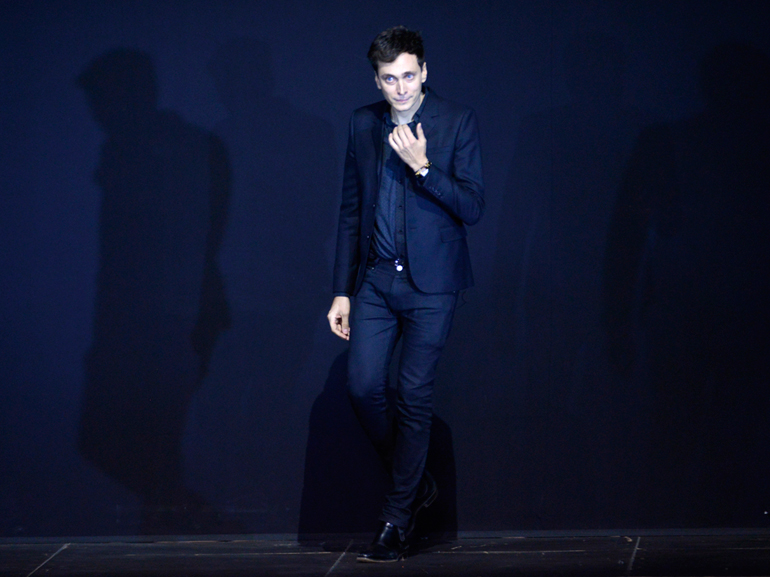 cover-slimane-mobile