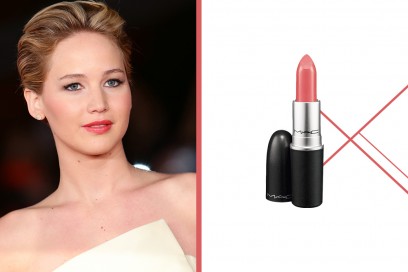rossetto-corallo-a-chi-sta-bene-jennifer-lawrence-mac-cosmetics-lipstick-costa-chic
