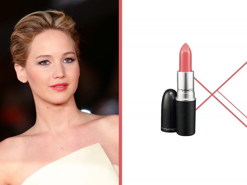 rossetto-corallo-a-chi-sta-bene-jennifer-lawrence-mac-cosmetics-lipstick-costa-chic