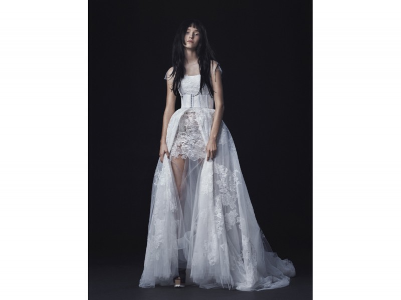 sposa-VeraWang_AI16Bridal_Look15