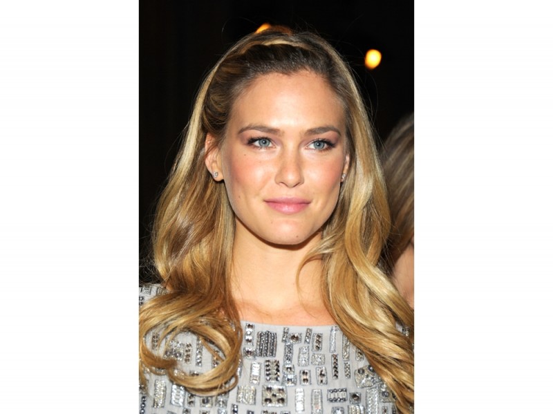 Bar-Refaeli-capelli-06