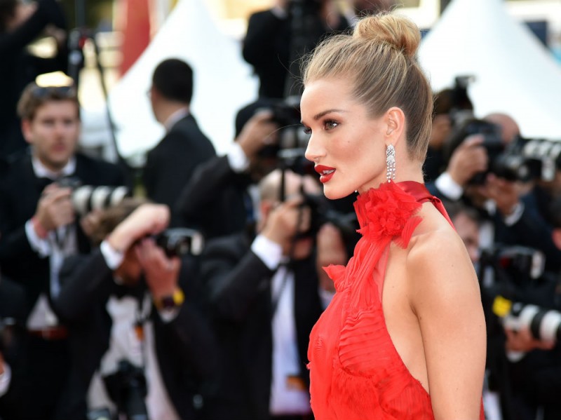 Rosie Huntington-Whiteley cannes