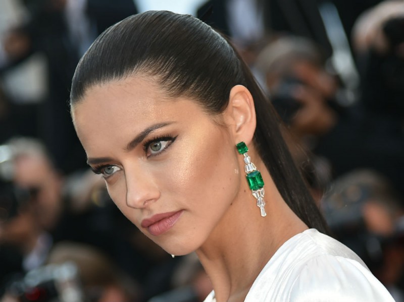 adriana lima cannes