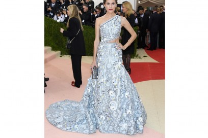 allison-williams-met-gala